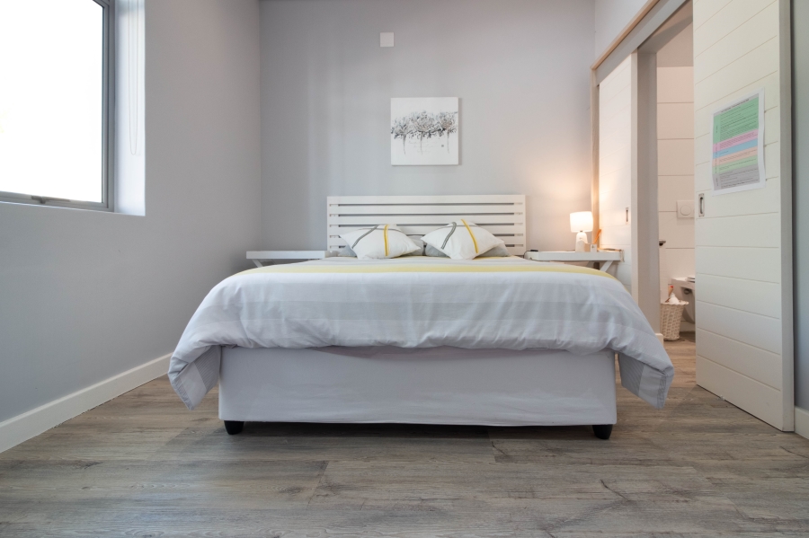 2 Bedroom Property for Sale in Plattekloof Western Cape